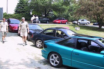 Cars everywhere (31k)
